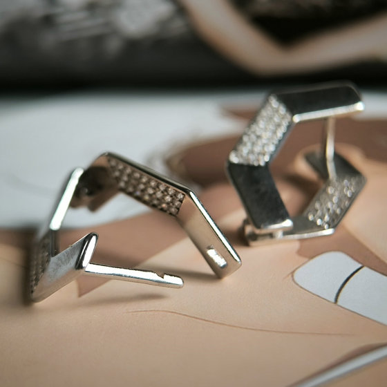 Silver earrings with cubic zirconia
