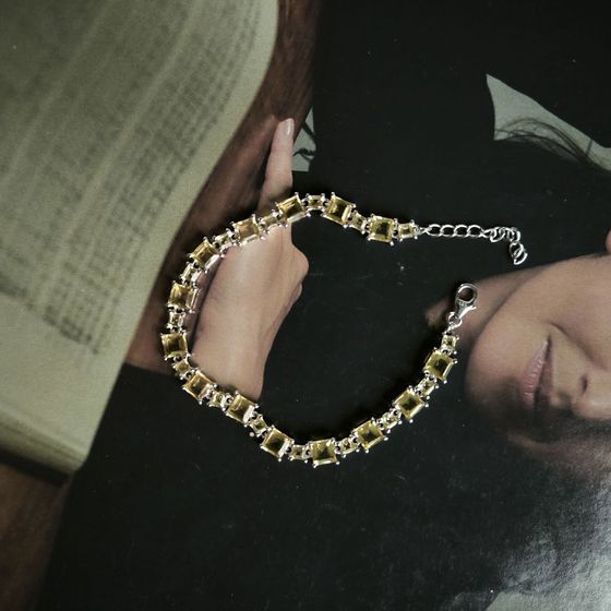 Серебряный браслет с цитрином nano