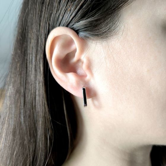 Серебряные серьги с емаллю