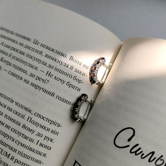 Серебряные серьги с гранатом 3.2ct