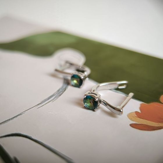 Серебряные серьги с мистик топазом 0.783ct