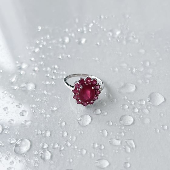 Серебряное кольцо с рубином 5.388ct