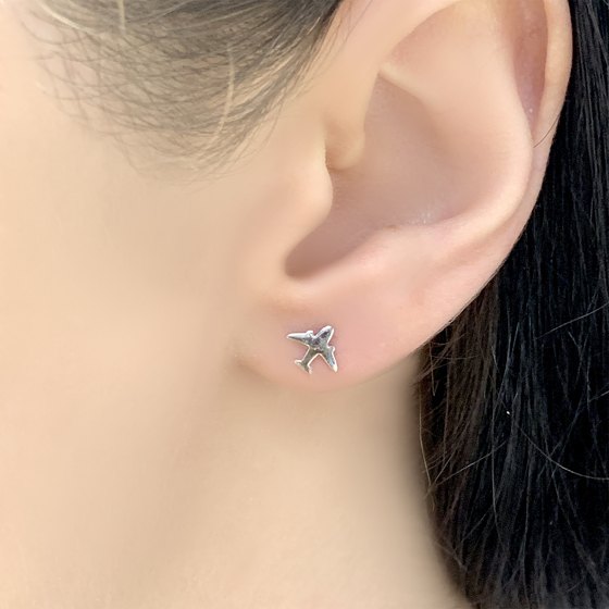 Silver earrings without stones