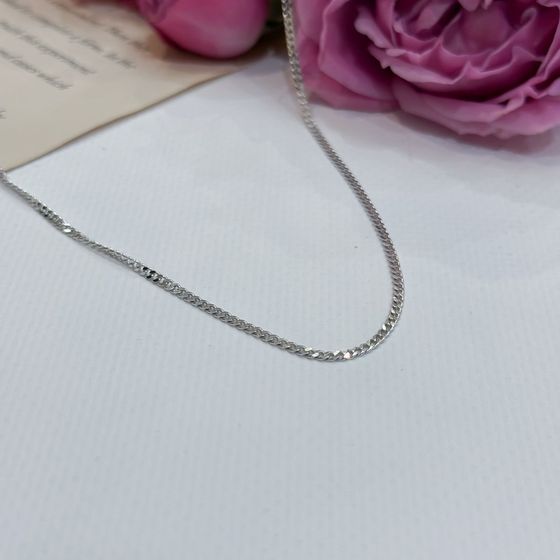 Silver chain without stones