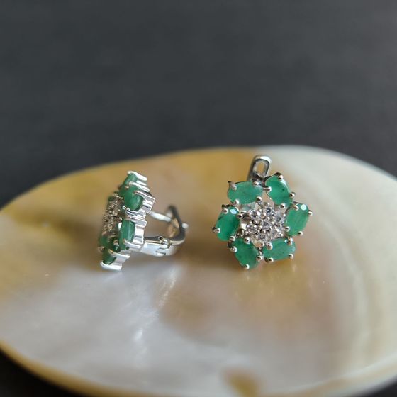 Silver earrings with emerald, fianites