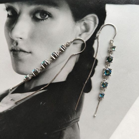 Серебряные серьги с мистик топазом 2.28ct