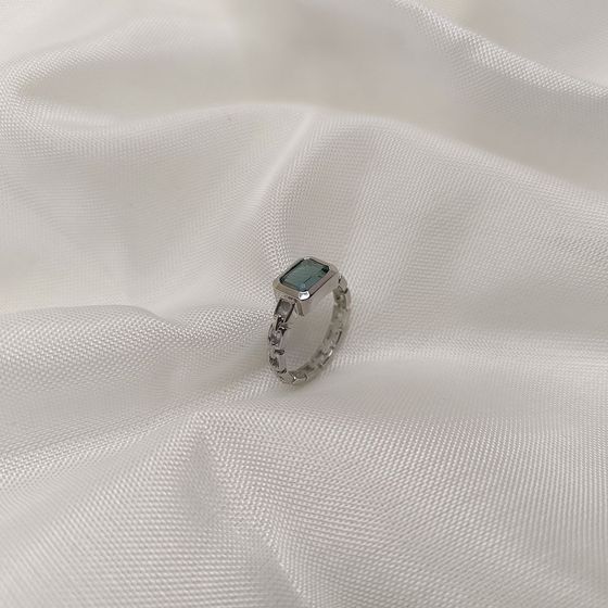 Серебряное кольцо с топазом Лондон Блю 1.442ct