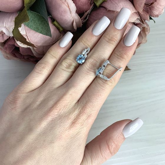 Серебряные серьги с топазом 3.598ct