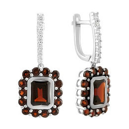 Silver earrings with garnet 10.49ct