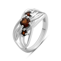 Silver ring with garnet 0.883ct