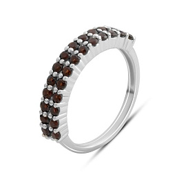 Silver ring with a garnet