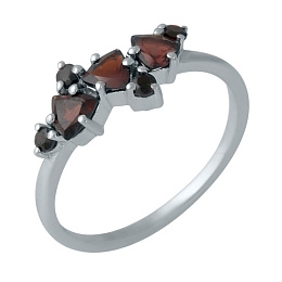 Серебряное кольцо с гранатом 1.03ct