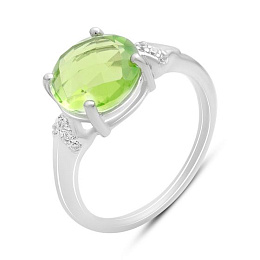Silver ring with a 3.397-carat chrysolite and cubic zirconia
