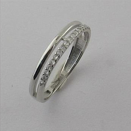 Золотое кольцо с фианитами 0.18ct