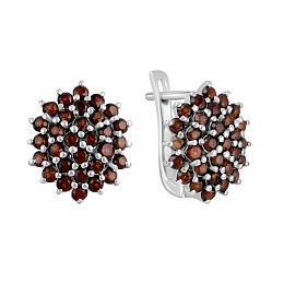 Silver earrings with garnet (2.882 carats)