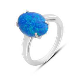 Silver ring with a 2.2-carat opal